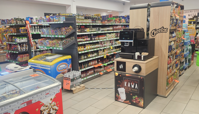 Ekspres do kawy w sklepie Delikatesy Centrum Stare Pole