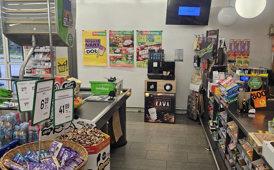 Ekspres do kawy ZONE w  Delikatesach Centrum Nowa Sarzyna ul.Jana Pawła II